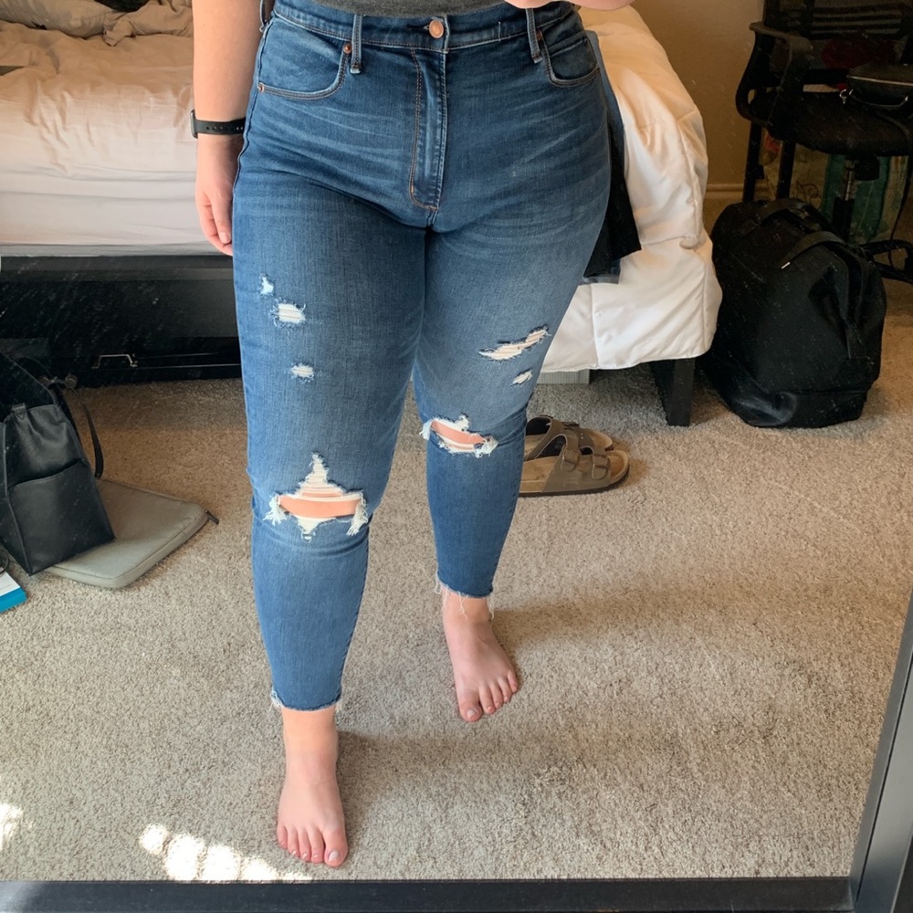 Abercrombie Ultra High Rise Skinny Ankle Jeans